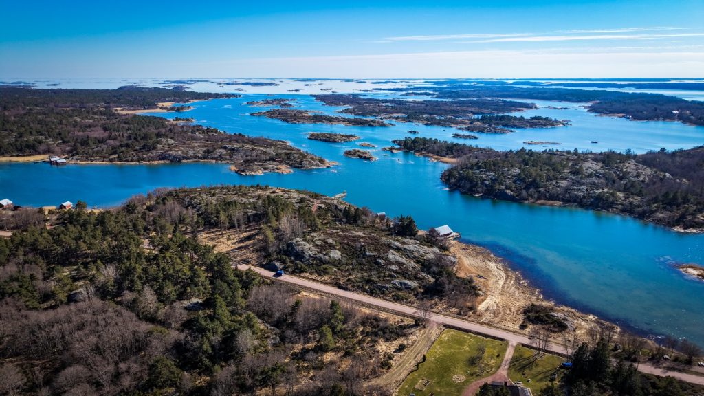 Ilmakuvaa Kumlingesta Ahvenanmaalta. Kuva: Aleksi Rajamäki